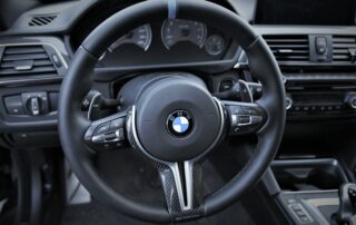 BMWM4 Lenkrad mit Leder bezogen und 12 Uhr Markierung