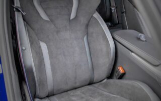 BMW M5 Sitze neu bezogen in Alcantara und Leder
