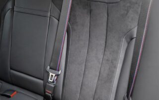 BMW M5 Rücksitze neu beziehen aus Alcantara