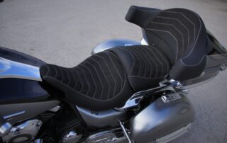 Kawasaki Voyager Seat. Sattlerei für Motorradsitze